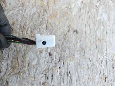 Mercedes White 8 Pole 6 Wire Connector A00154511734